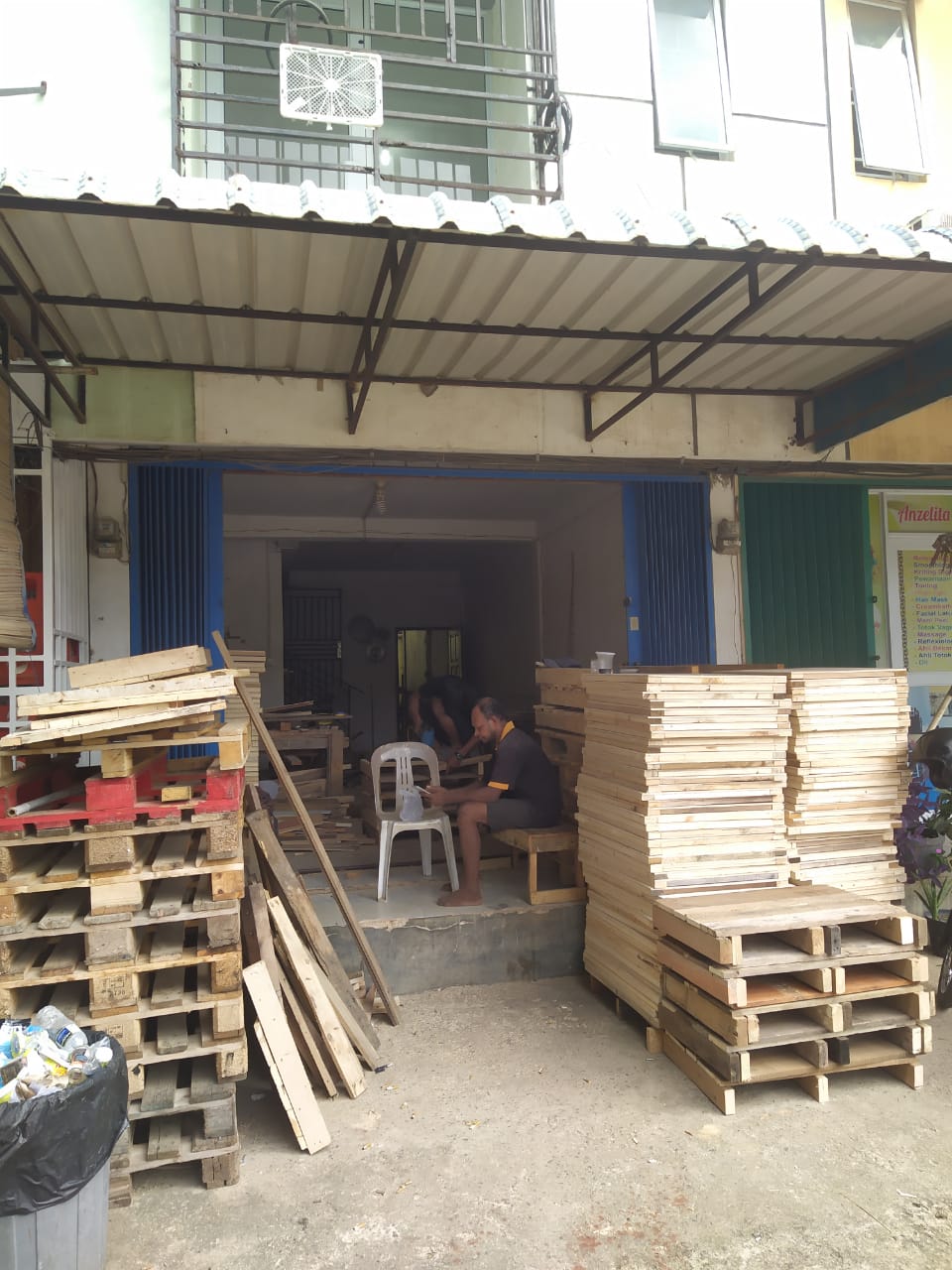 kayu palet bekas batam